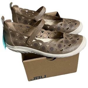 JBU Anne Taupe Shimmer Shoes Slip On Velcro Adjustable Support Comfort Women 7.5